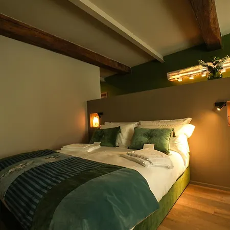 ベッド・アンド・ブレックファスト Sant'eufemia 30 4*