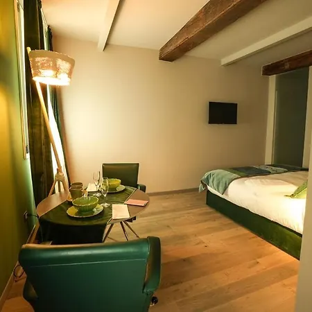 ベッド・アンド・ブレックファスト Sant'eufemia 30 モデナ