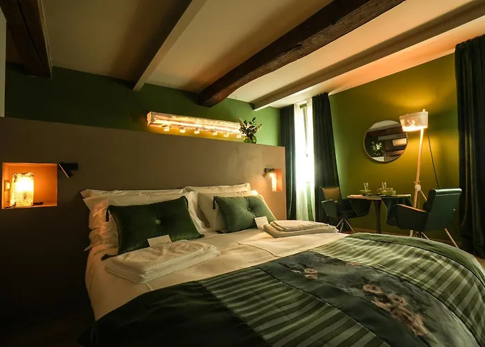 Sant'eufemia 30 Bed & Breakfast